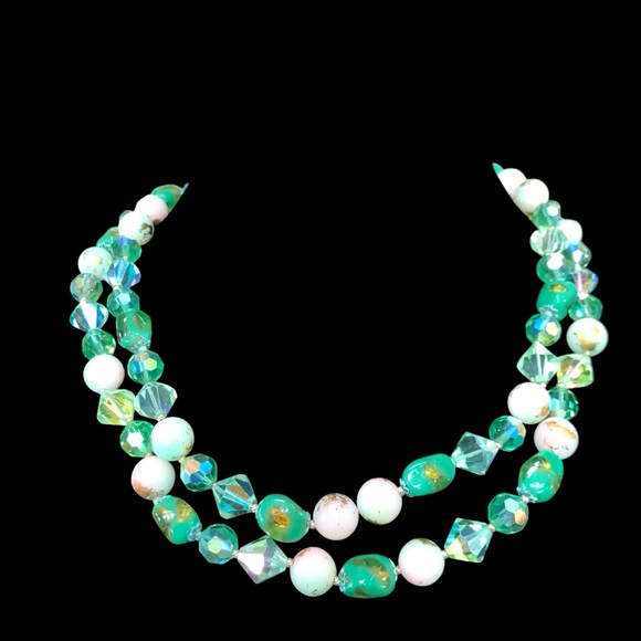 Vintage 50s 60s Green White Rhinestone Beaded Necklace & Earring Set - Picture 2 of 9